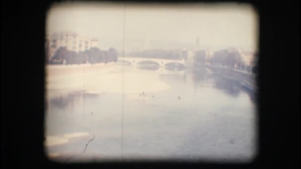 Vintage 8mm. Adige river view from above - Footage, Video