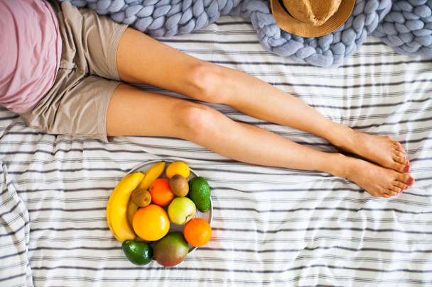 Summer healthy raw vegan clean eating breakfast in bed concept.  - Fotografie, Obrázek