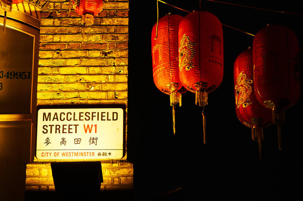 Linterna roja en Chinatown Londres año nuevo chino
 - Foto, Imagen