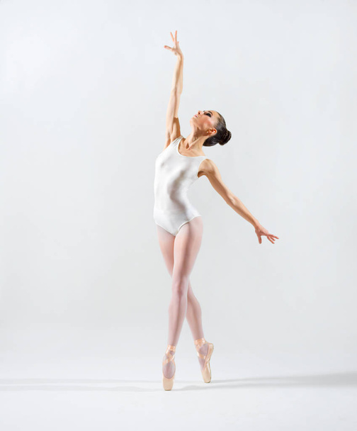 Ballerina (on grey version) - Фото, изображение