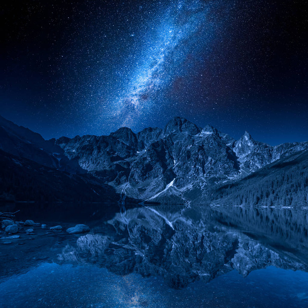 Milky way and lake in the Tatra Mountains, Poland, Europe - Valokuva, kuva