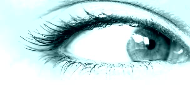 Γυναικών μάτι μπλε χρωματιστούν - Πλάνα, βίντεο