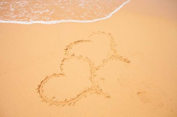 Heart on the sand - Фото, зображення