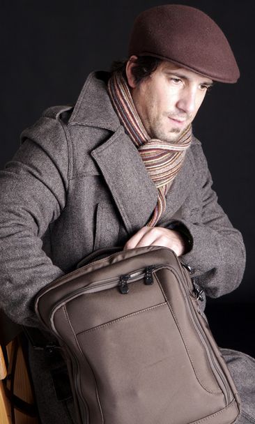 Man and bag - Foto, afbeelding