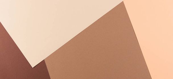 ピンク、ベージュと茶色のトーンとカラー ペーパー ジオメトリ組成バナーの背景. - 写真・画像