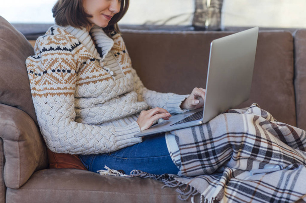 Woman Working on Laptop on Wintertime - Foto, immagini