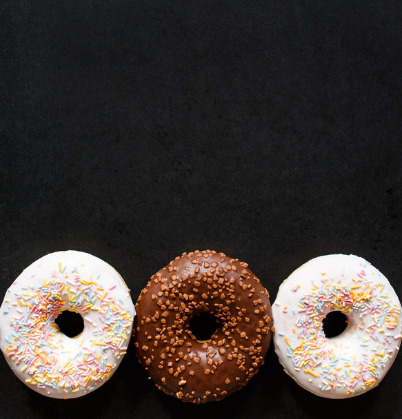Sweet tasty donut - Foto, Bild