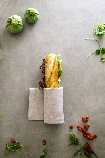 Deli sandwich with vegetables - Zdjęcie, obraz