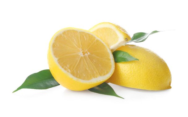 Cuted lemon on white background - Foto, afbeelding
