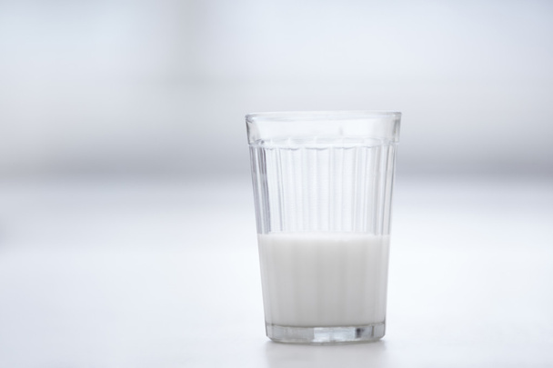 Glassful of milk - Valokuva, kuva