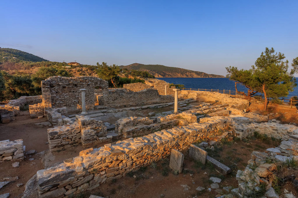 Ruins of ancient village in Archaeological site of Aliki. Thasso - Photo, Image