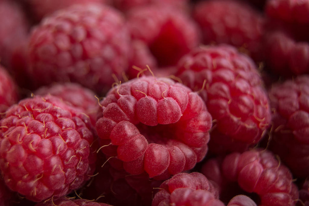 Close-up of Summer Raspberries background. Harvest Concept - Foto, Imagem