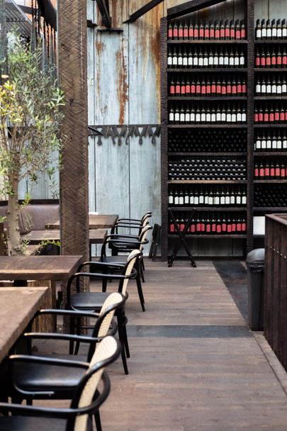 интерьер пустых стильный ресторан
  - Фото, изображение