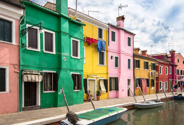 farbenfrohe häuser in burano, venedig - Foto, Bild