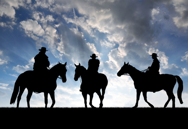 Cowboys com cavalos
 - Foto, Imagem