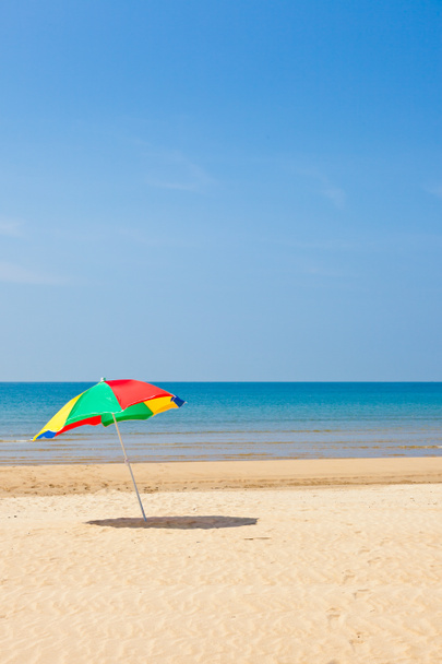 Приморський Парасолька пляжу
 - Фото, зображення