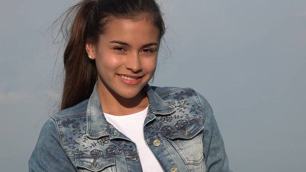 Smiling Teen Girl Modeling Or Posing - Photo, Image