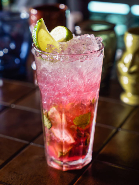 delicious cocktail in the bar, close up - Fotó, kép