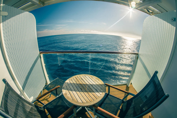 Cruise hajó fedélzeti vagy erkély utazás, Alaszka - Fotó, kép