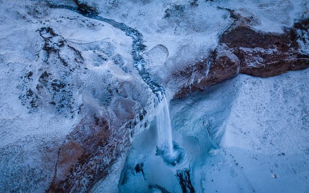 Seljalandsfoss σε εναέρια χειμερινό τοπίο - Φωτογραφία, εικόνα