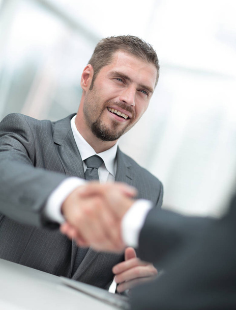 closeup .the Manager shakes hands with the client - Фото, зображення