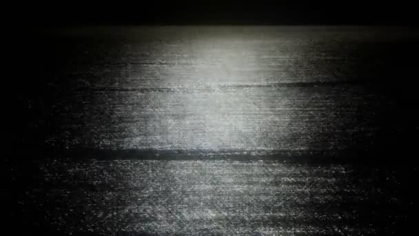 місячне світло відображення на воді 4k
 - Кадри, відео