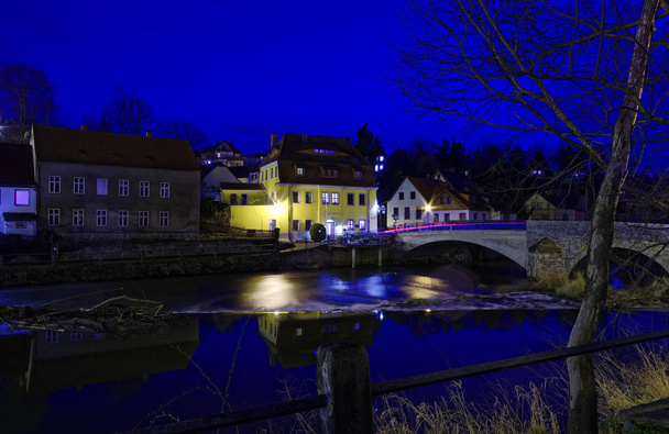 Nachts beleuchtete Festung in Bautzen in Sachsen in Deutschland - Foto, Bild