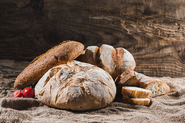 Fresh bread on table close-up - Zdjęcie, obraz