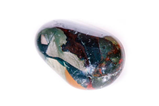 Macro minerale stenen Aventurijn blauw op witte achtergrond  - Foto, afbeelding