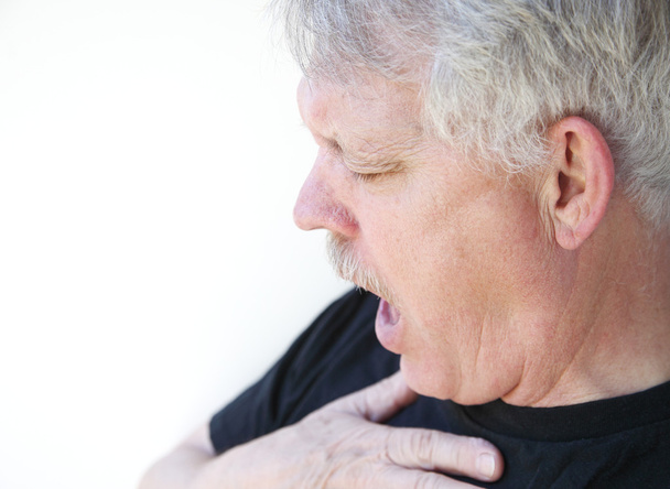 Homme âgé haletant pour respirer
 - Photo, image