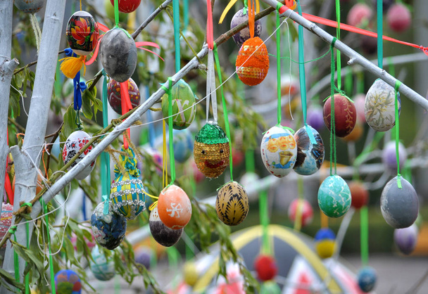 Easter eggs on a thread - Photo, Image