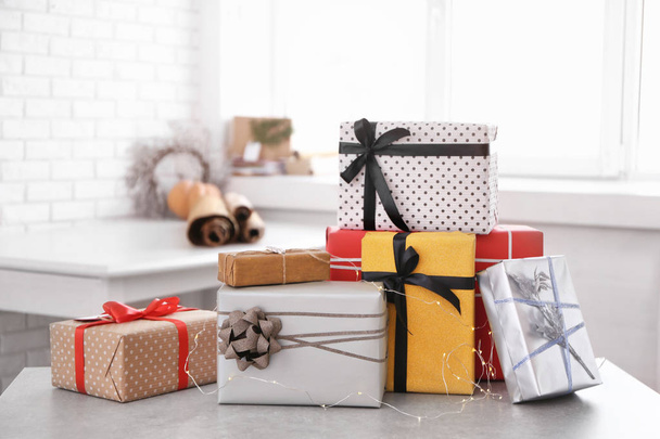 Beautiful gift boxes - Фото, зображення