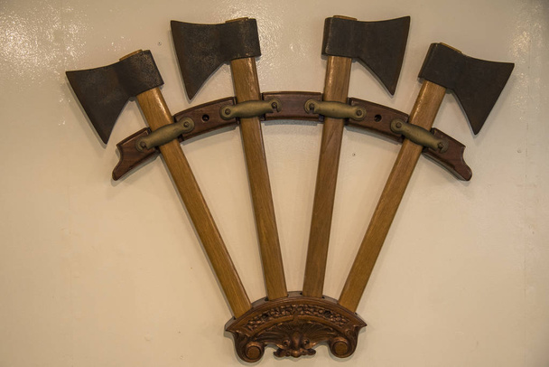 Four axes of the ship - Photo, Image