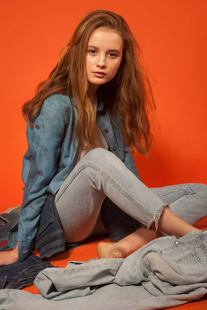 Natural caucasian teenage girl in denim outfit - Valokuva, kuva