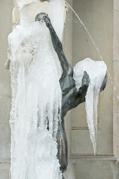 gefrorener Junge - Foto, Bild