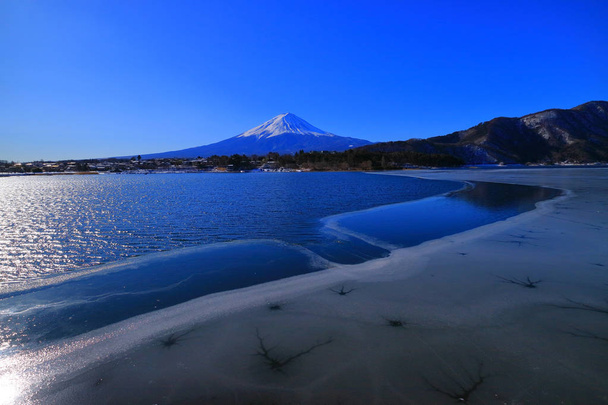 Mt.Fuji na jezeře zmrazené z Japonska jezero Kawaguči 02/06/2018 - Fotografie, Obrázek