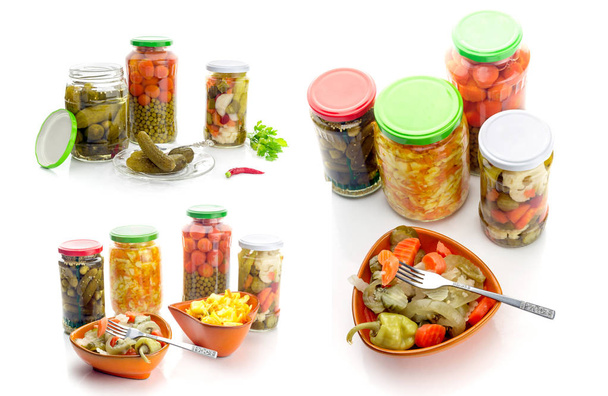 Verschillende ingemaakte groenten op een witte achtergrond - Foto, afbeelding