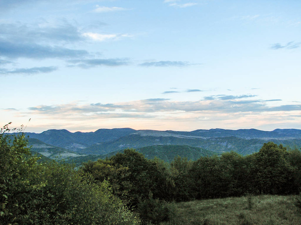 Valley of a mountain - Valokuva, kuva