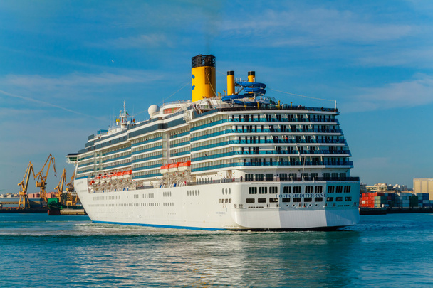 Crucero Costa Mediterranea
 - Foto, imagen