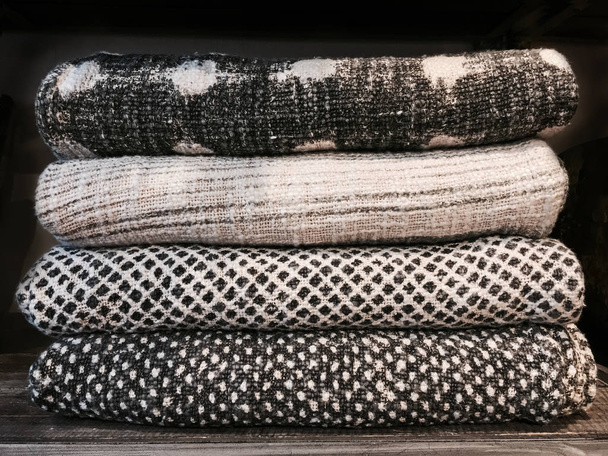 Couvertures en laine chaude de haute qualité
 - Photo, image