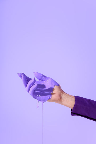 el görünümü Mor boya, 2018 yıl ultra violet eğilimini kırpılmış - Fotoğraf, Görsel