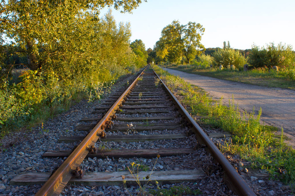 Vasúti síneket, a naplemente (3) - Fotó, kép