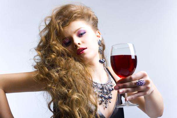 Beautiful woman with glass red wine - Foto, Imagen