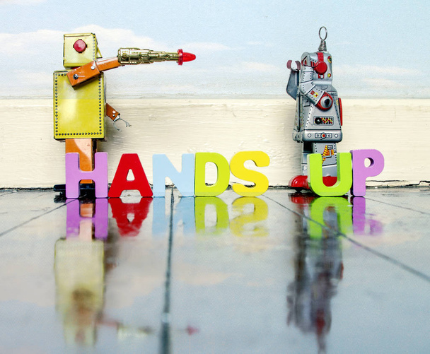 hands up robots  - Foto, Bild