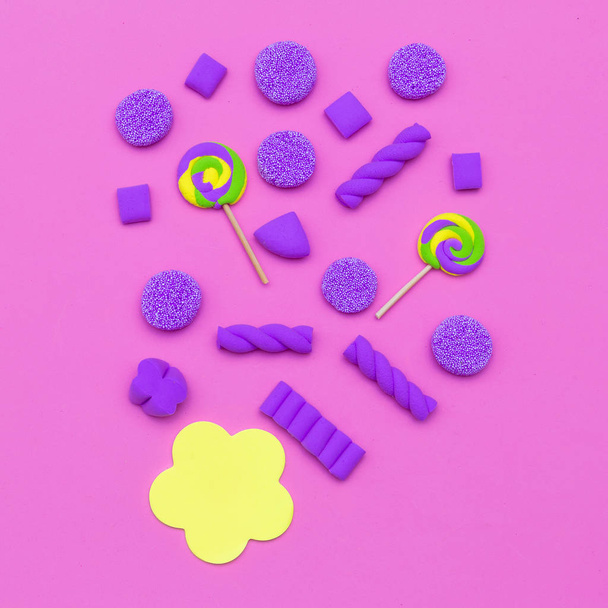Sweet Candy Mix Purple minimal fashion mood - Zdjęcie, obraz