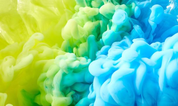 zelený a modrý inkoust kapky ve vodě textury - Fotografie, Obrázek
