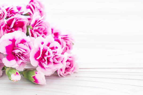 pink spring flower on wooden background - Fotoğraf, Görsel