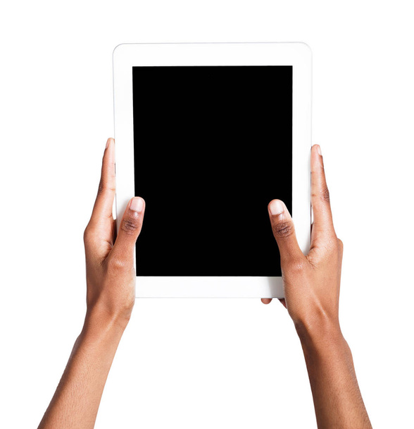 Mulher negra segurando tablet digital isolado
 - Foto, Imagem