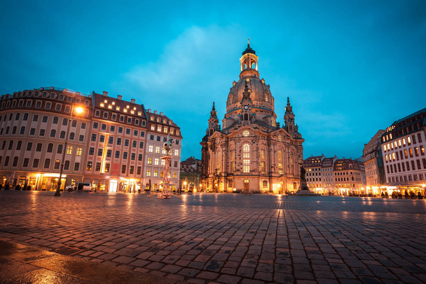 The Neumarkt square and Frauenkirche (Church of Our Lady) in Dre - Photo, Image