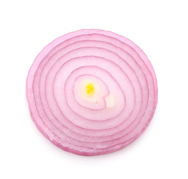 Fresh slice of red onion  - Foto, Bild